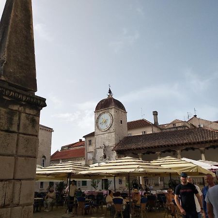 Kiwi Leilighet Trogir Eksteriør bilde